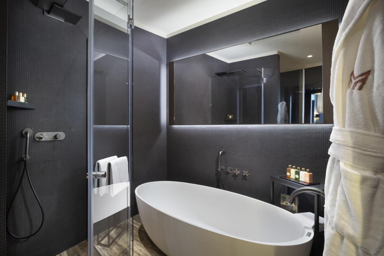 Mine & Yours Lecce Hotel ภายนอก รูปภาพ