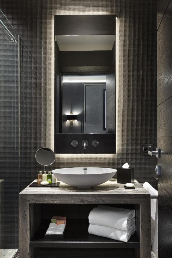 Mine & Yours Lecce Hotel ภายนอก รูปภาพ